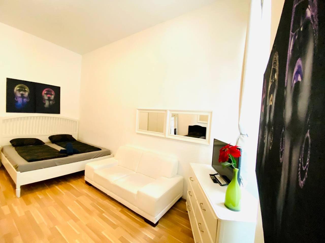 Cozy Studio Lg Apartment Vienna Exterior photo